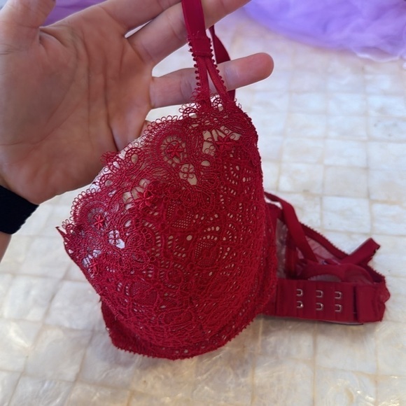 32D Victoria’s Secret Dream Angels lined Demi red lace bra nude delicate - Picture 5 of 9